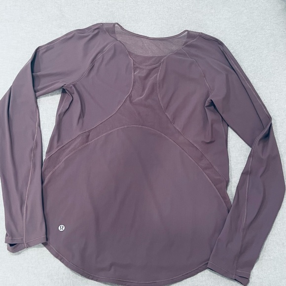 Lululemon Sculpt Long Sleeve
Antique Bark size 6 (Medium) - Picture 4 of 7
